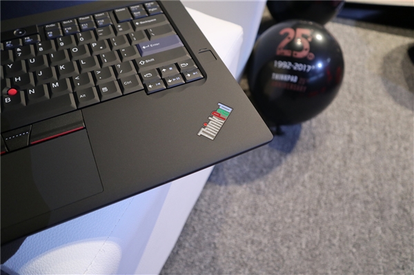 ThinkPad重大更新!5款创意设计PC齐发2日ThinkPad重大更新!5款创意设计PC齐发2日 ThinkPad重大更新!5款创意设计PC齐发2日ThinkPad重大更新!5款创意设计PC齐发2日
