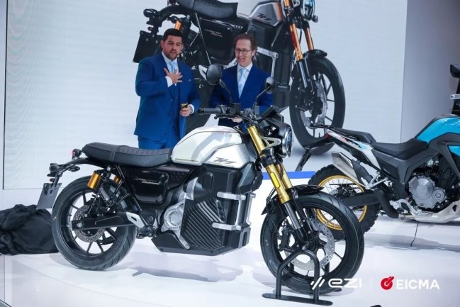 破界而立：EZI以全场景矩阵亮相2025 EICMA，重塑全球电动轻出行格局